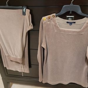 Chadwicks Lounge Set